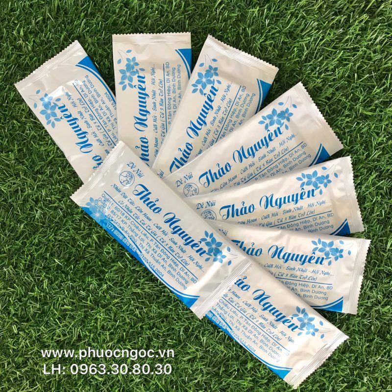 khăn lạnh; khăn ướt; bao đũa; muỗng; nĩa; tăm tre; hóa đơn; cồn thạch