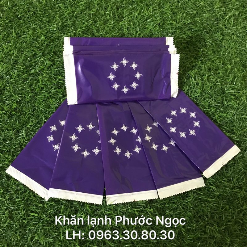 khăn lạnh; khăn ướt; bao đũa; muỗng; nĩa; tăm tre; hóa đơn; cồn thạch