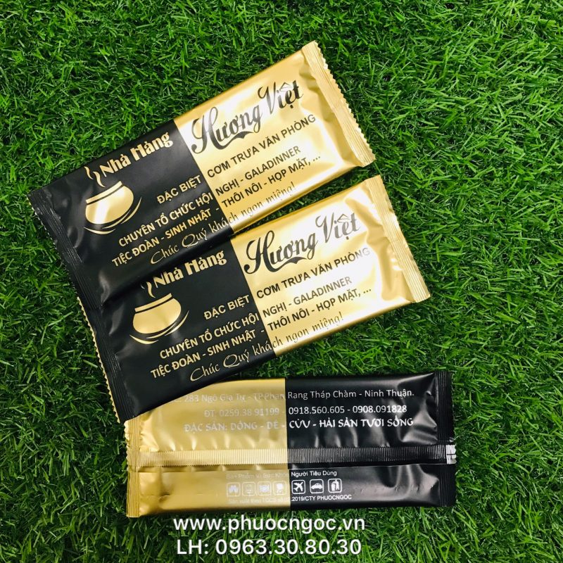 khăn lạnh; khăn ướt; bao đũa; muỗng; nĩa; tăm tre; hóa đơn; cồn thạch