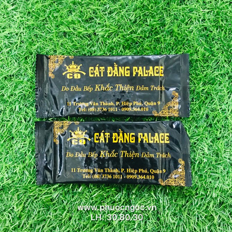 khăn lạnh; khăn ướt; bao đũa; muỗng; nĩa; tăm tre; hóa đơn; cồn thạch
