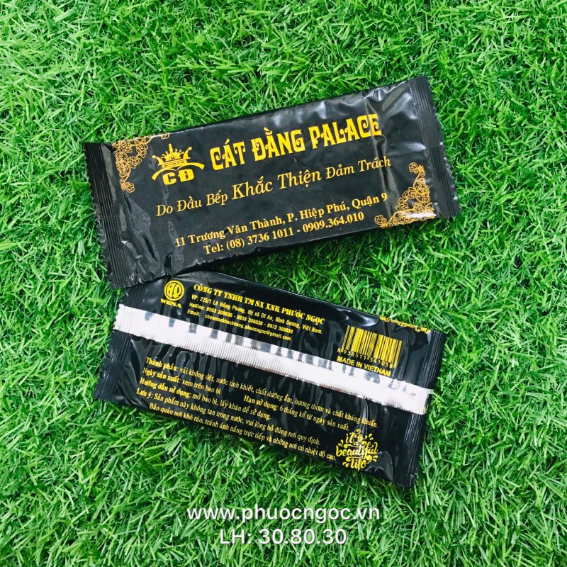 khăn lạnh; khăn ướt; bao đũa; muỗng; nĩa; tăm tre; hóa đơn; cồn thạch