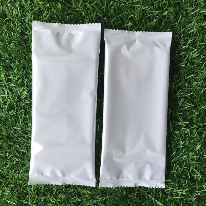 khăn lạnh; khăn ướt; bao đũa; muỗng; nĩa; tăm tre; hóa đơn; cồn thạch