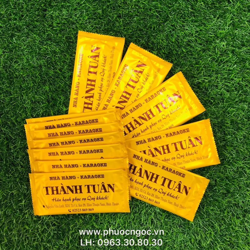 khăn lạnh; khăn ướt; bao đũa; muỗng; nĩa; tăm tre; hóa đơn; cồn thạch