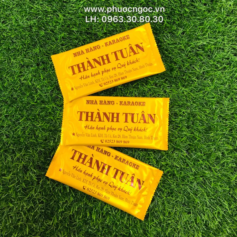 khăn lạnh; khăn ướt; bao đũa; muỗng; nĩa; tăm tre; hóa đơn; cồn thạch
