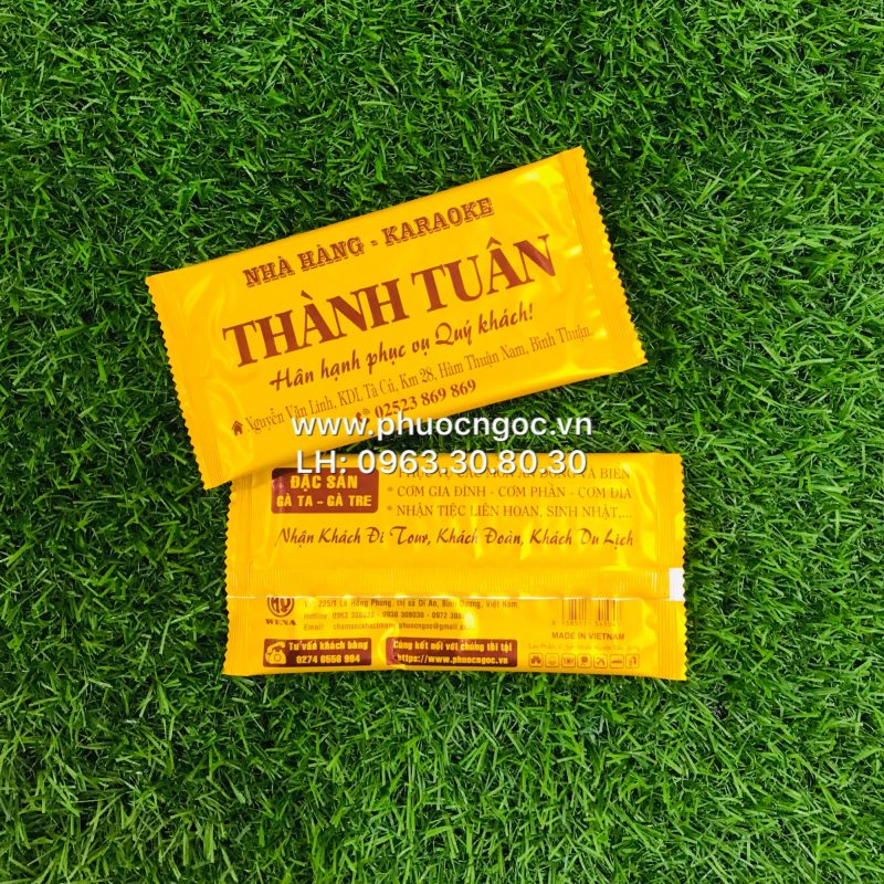 khăn lạnh; khăn ướt; bao đũa; muỗng; nĩa; tăm tre; hóa đơn; cồn thạch