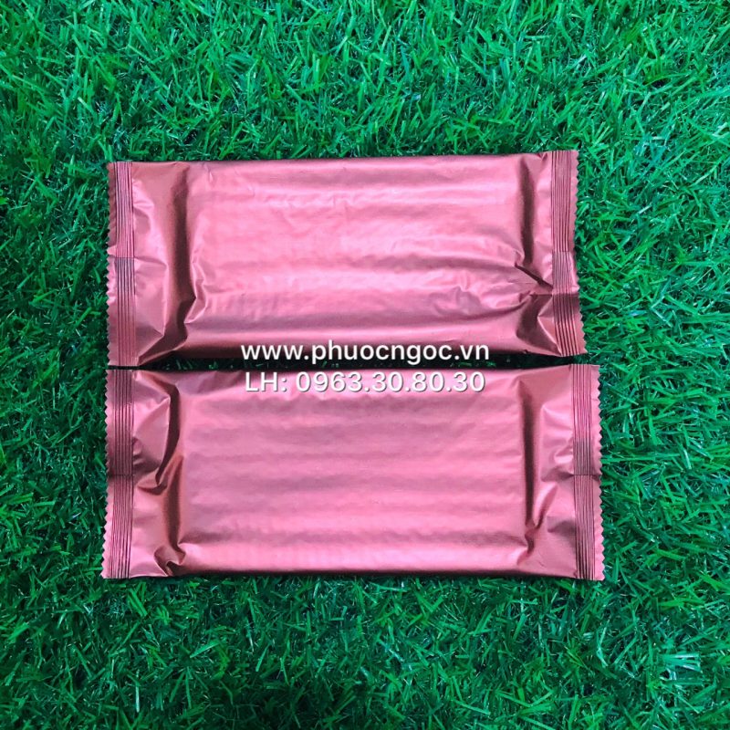 khăn lạnh; khăn ướt; bao đũa; muỗng; nĩa; tăm tre; hóa đơn; cồn thạch