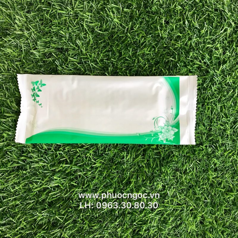 khăn lạnh; khăn ướt; bao đũa; muỗng; nĩa; tăm tre; hóa đơn; cồn thạch