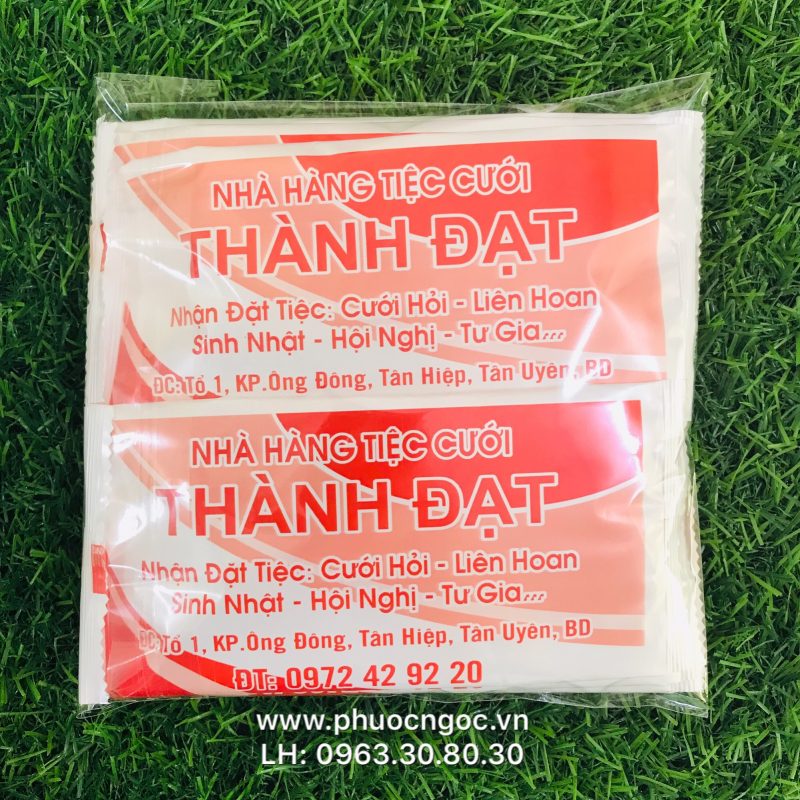 khăn lạnh; khăn ướt; bao đũa; muỗng; nĩa; tăm tre; hóa đơn; cồn thạch
