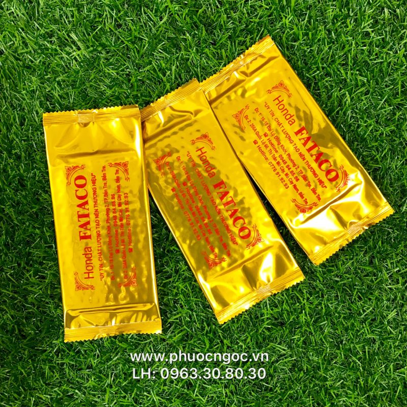 khăn lạnh; khăn ướt; bao đũa; muỗng; nĩa; tăm tre; hóa đơn; cồn thạch