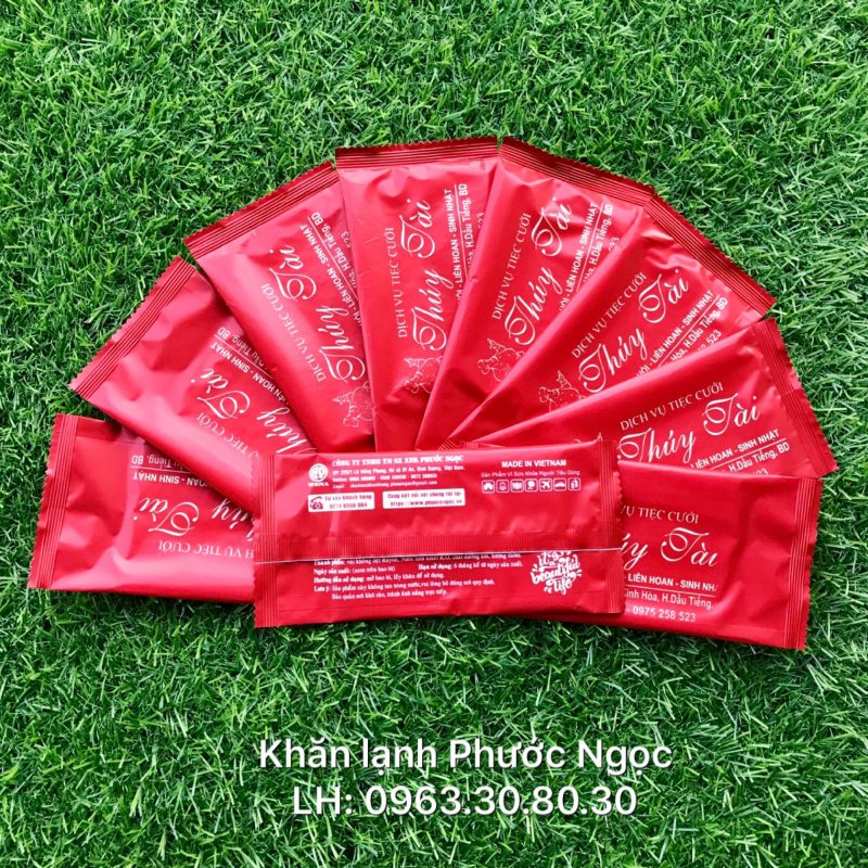 khăn lạnh; khăn ướt; bao đũa; muỗng; nĩa; tăm tre; hóa đơn; cồn thạch