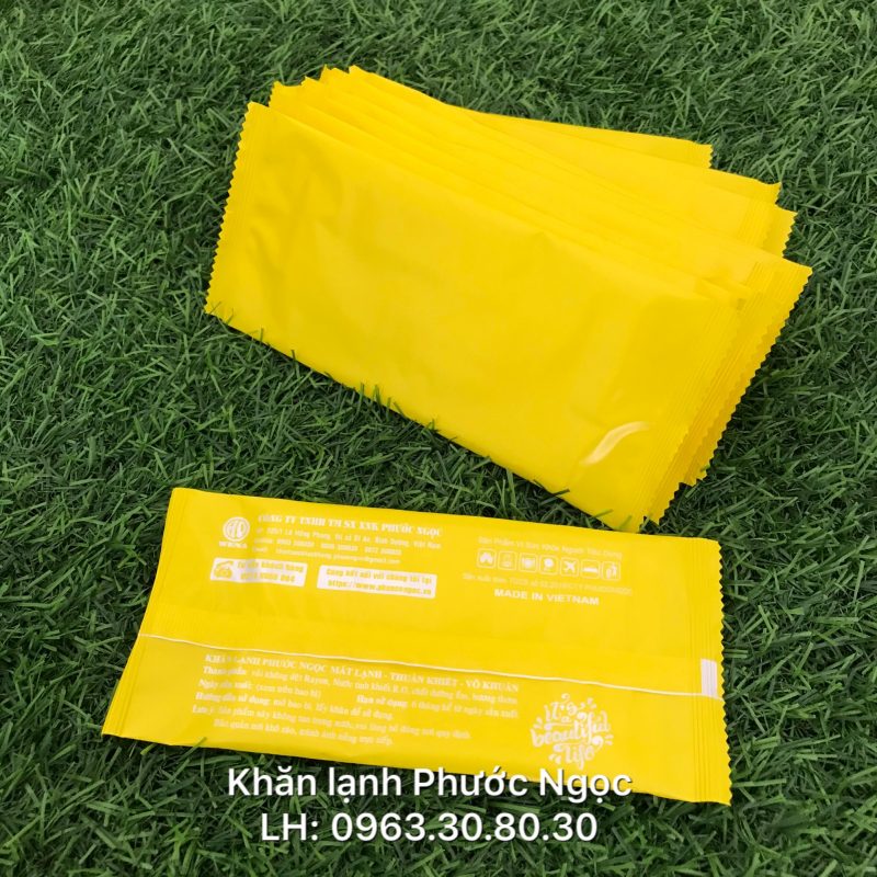 khăn lạnh; khăn ướt; bao đũa; muỗng; nĩa; tăm tre; hóa đơn; cồn thạch